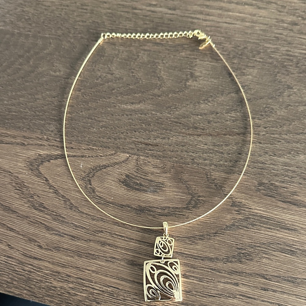 Lia Sophia Gold Swirl Pendant Necklace